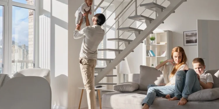 FamParentLife Entrepreneurial Parent Infoguide from FamousParenting