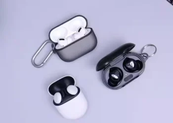 Best Wireless Earbuds Under 200 Dollars 2024